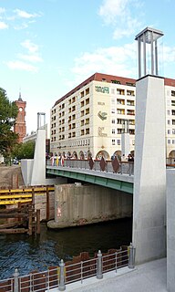 Rathaus Bridge