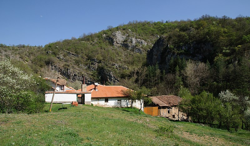 File:Razboishte monastery.jpg