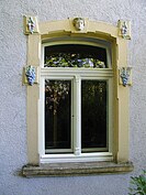 Obnovené historické okno. JPG