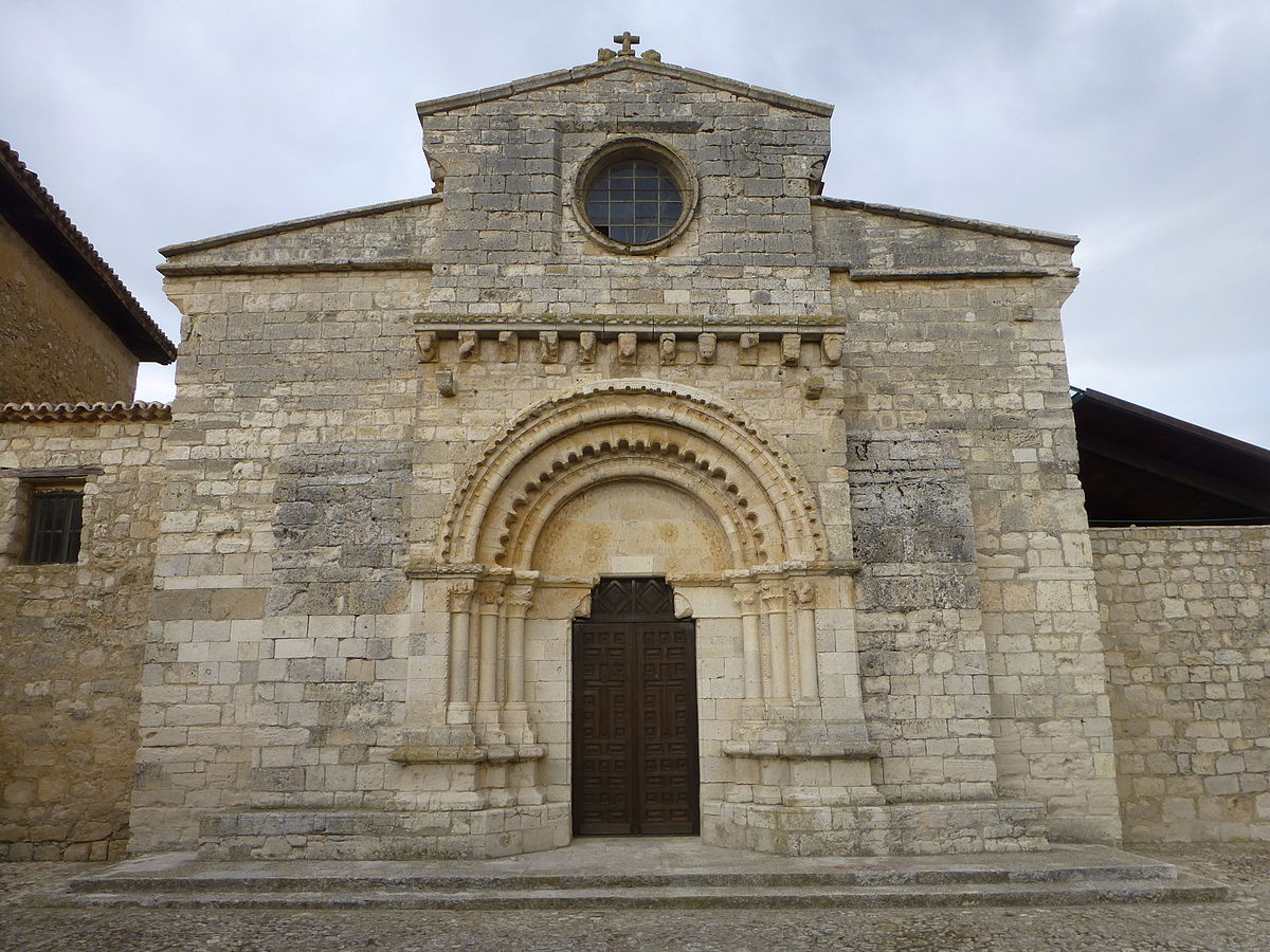 Archivo:Santa María de Wamba - Portada.jpg - Wikipedia, la enciclopedia  libre