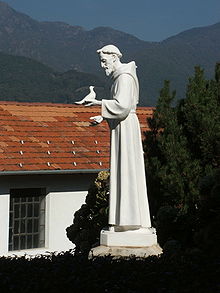 Statua di San Francesco al Santuario di Banchette, presso Bioglio