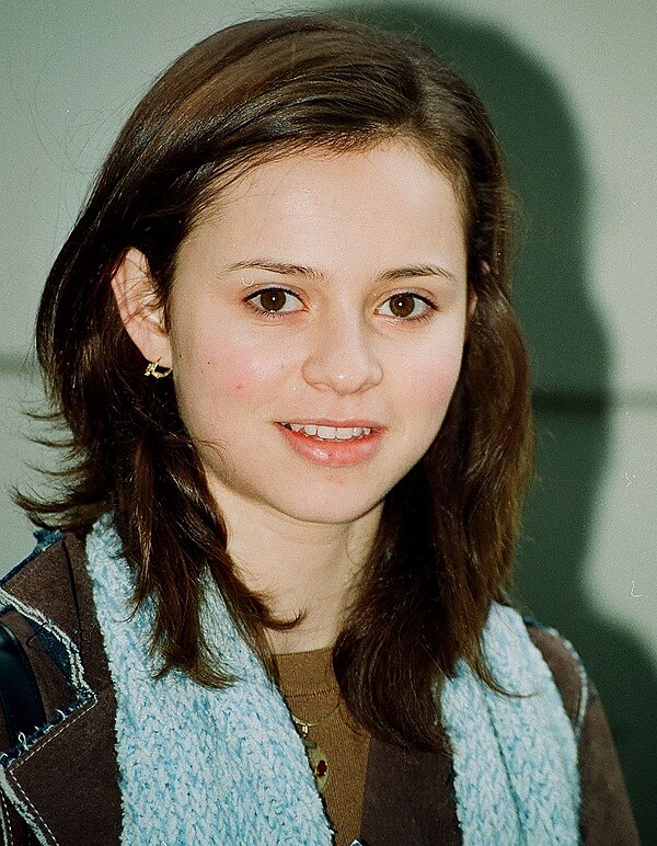 Cohen as a pre-teen skater in Baltimore in 1996)