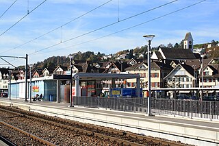 <span class="mw-page-title-main">Schmerikon railway station</span>