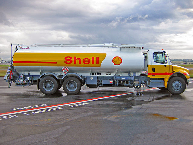 A Shell Jet A refuel tank truck on the ramp at Vancouver International Airport