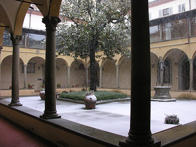 https://upload.wikimedia.org/wikipedia/commons/thumb/c/c5/Snowing_in_the_Cloister_at_the_EUI_%286542987293%29.jpg/640px-Snowing_in_the_Cloister_at_the_EUI_%286542987293%29.jpg
