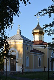Solgutove Church of Exaltation of the Holy Cross 01 (YDS 0471).jpg