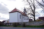 This is a picture of the Bavarian Baudenkmal (cultural heritage monument) with the ID D-6-78-150-72 (Wikidata) Kirche St. Bartholomäus, Bartholomäusplatz, Oberspiesheim, Gemeinde Kolizheim, Unterfranken, Deutschland