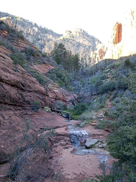 File:Sterling Pass Trail To Vultee Arch Trail, Sedona, Arizona, Coconino County - panoramio (16).jpg