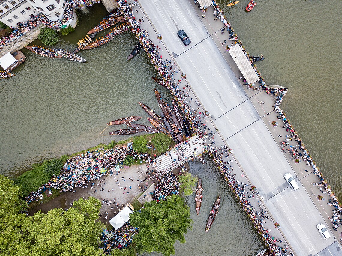 Stocherkahnrennen 2019 034.jpg