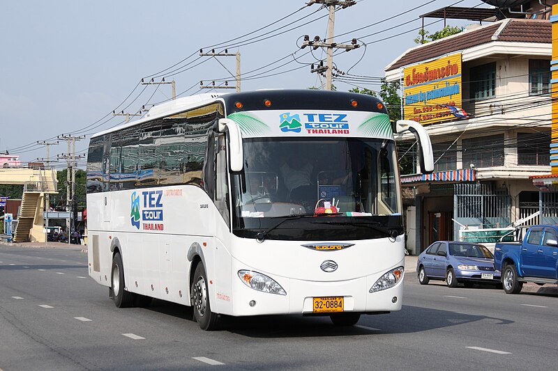 File:SunLong SLK6126CNG in Pattaya.jpg