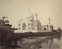 Tádž Mahal z řeky, 1860