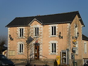 Trans-sur-Erdre - mairie.JPG