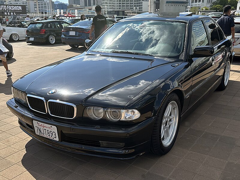 File:Tuned BMW 7 Series (E38) front.jpg