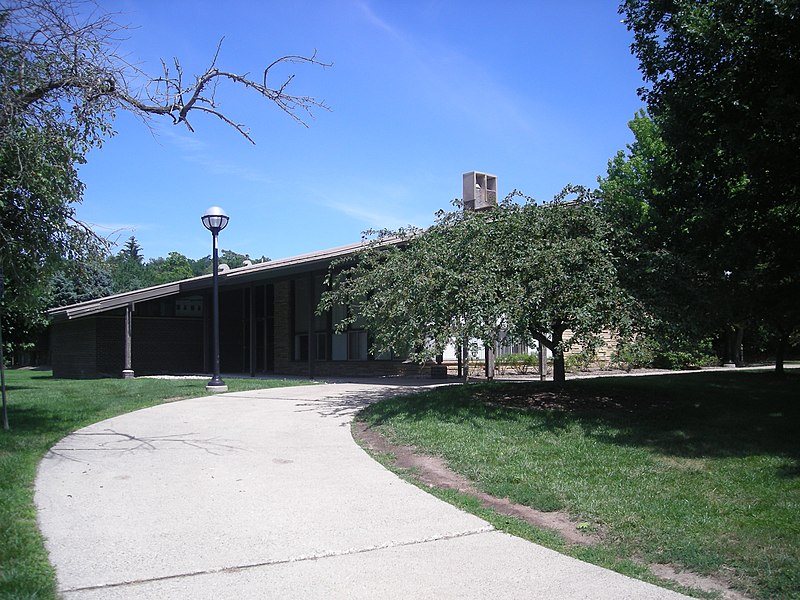 File:University of Michigan August 2013 054 (Stearns Building).jpg