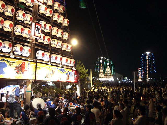 Uozu Tatemon Festival (August)