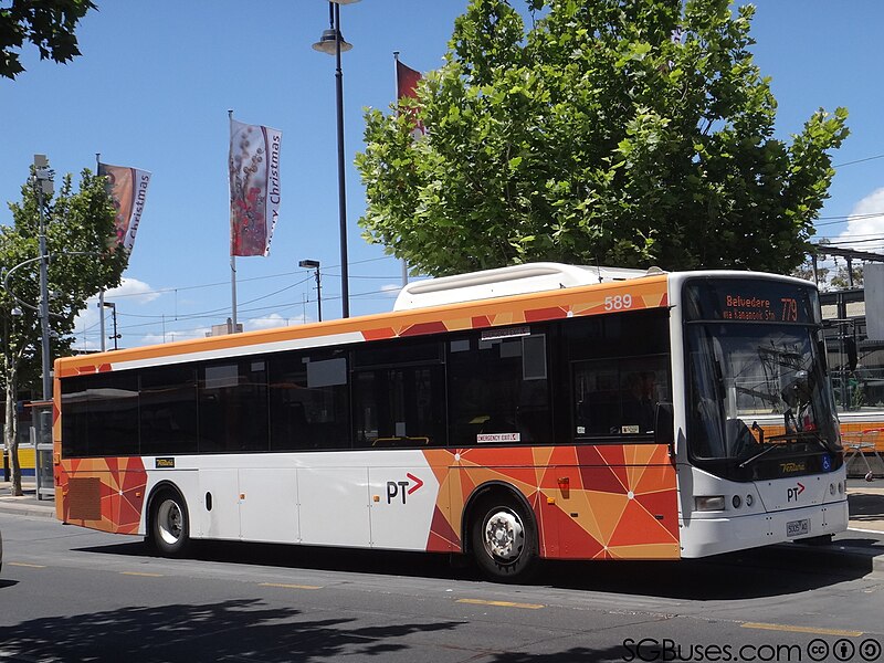 File:Ventura Bus Lines Route 779.jpg