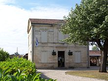 Fil:Villenave-d'Ornon_Mairie.jpg