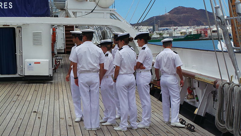 File:Visita al Buque Escuela NRP Sagres de La Armada Portuguesa en Las Palmas de Gran Canaria (14280941557).jpg