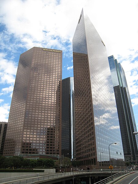 File:Wells Fargo Center in downtown Los Angeles, California.jpg