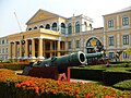 Cannons in front of the Ministry of Defence