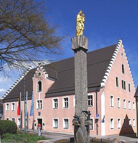 15.04.22 Falkenstein Rathaus