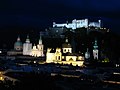 Vista noturna de Salzburgo