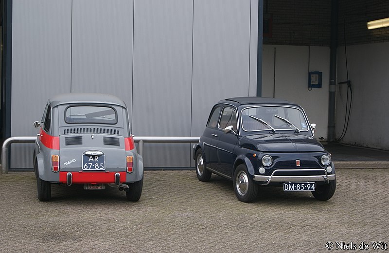 File:1968 Lombardi My Car 595 & 1972 Fiat 500 L (13967207958).jpg