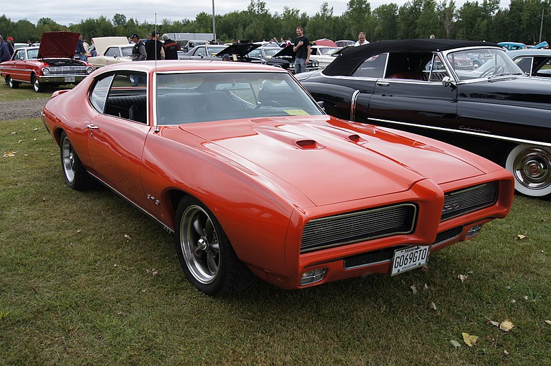 File:1969 Pontiac GTO (9674948817).jpg