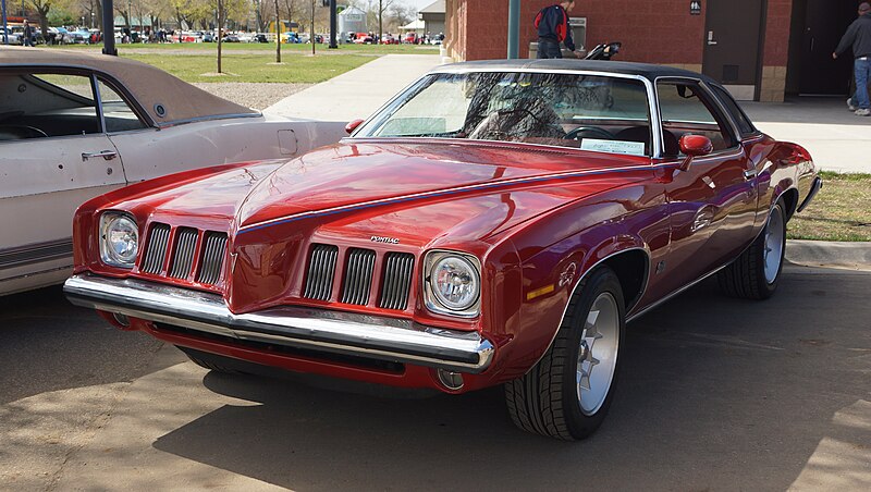 File:1973 Pontiac Grand Am.jpg