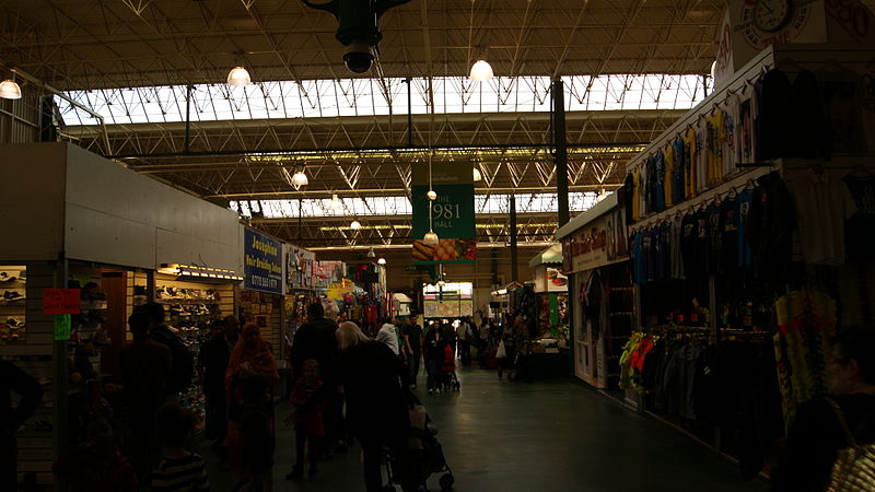 File:1981 Hall, Kirkgate Market, Leeds (22nd September 2012) 001.JPG