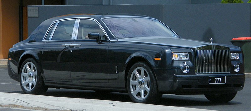 File:2003-2008 Rolls-Royce Phantom 01.jpg