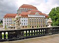 September 2022 Blick vom Zwinger aufs Schauspielhaus Dresden (Jörg Blobelt)