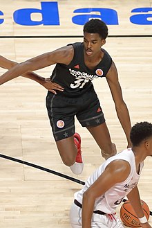 20170329 MCDAAG Kris Wilkes eğik çizgiler (kırpılmış) .jpg