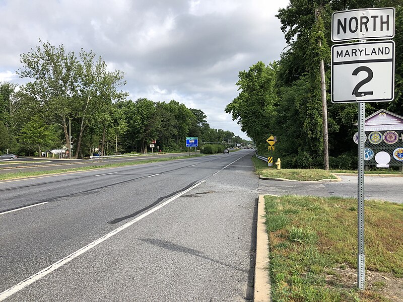 File:2020-06-20 09 14 24 View north along Maryland State Route 2 (Governor Ritchie Highway) just north of College Parkway in Arnold, Anne Arundel County, Maryland.jpg