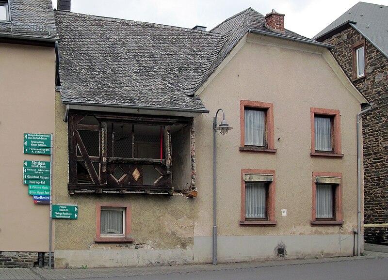 File:2020 Bernkastel Kues Geothestraße28.jpg