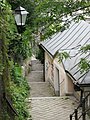 Deutsch: Nonnbergstiege, Mönchsberg, Salzburg, Österreich English: Nonnberg Stairs, Monk Hill, Salzburg, Austria Camera location 47° 47′ 46.9″ N, 13° 03′ 05.2″ E  View all coordinates using: OpenStreetMap