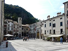 Serravalle middle ages square