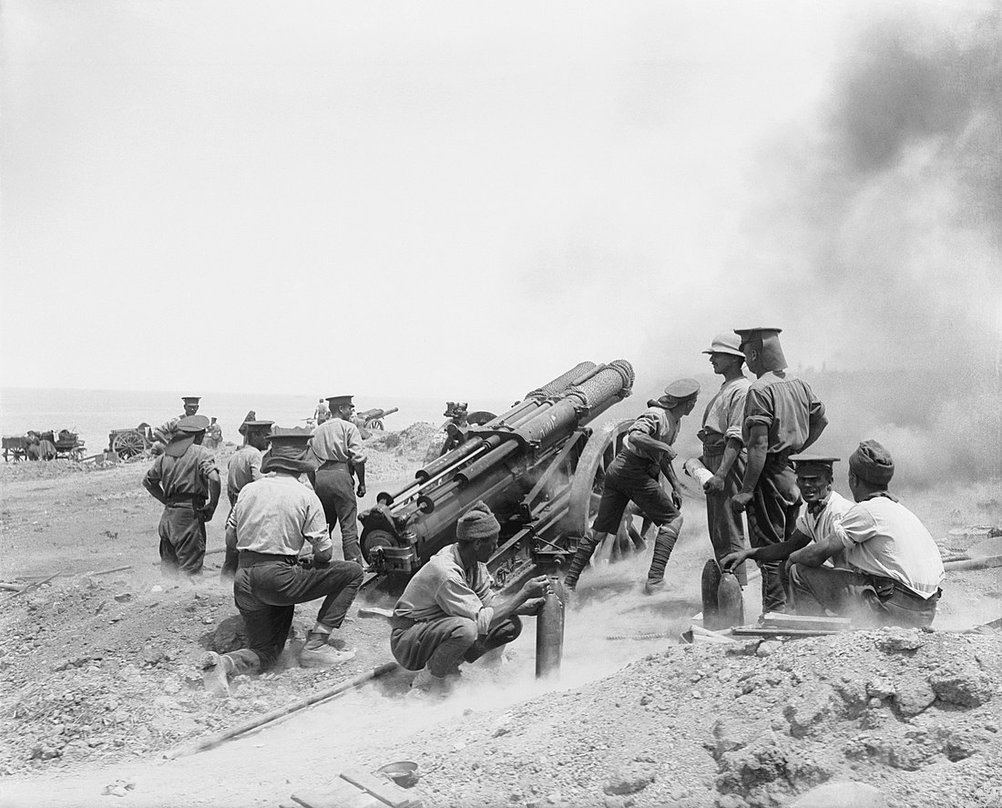 File:60 pounder Cape Helles June 1915.jpg