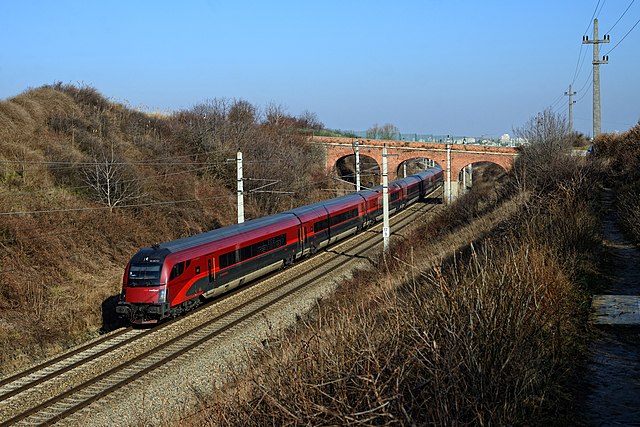 Брзи воз Рејлџет саобрача по Аустрији и Чешкој.
