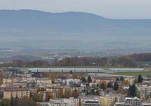 Aéroport De Lausanne-Blécherette: Localisation, Histoire, Infrastructures