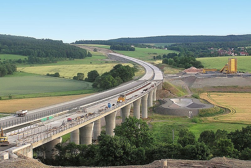 File:A71-Jüchsetalbrücke2005-07-03.jpg