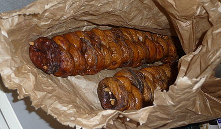 "Schiocca": Calabrian dried figs