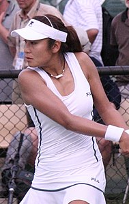 Akiko Morigami 2007 Australian Open damedouble R1.jpg