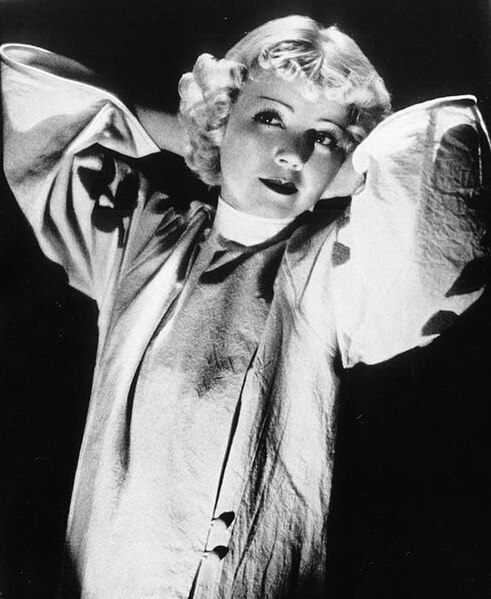 Publicity photo of White, 1934