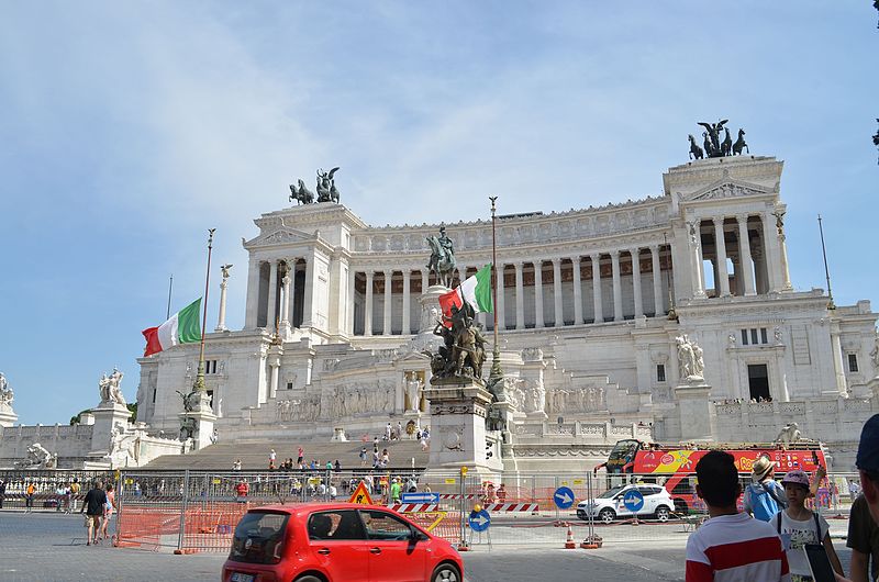 File:Altare della Patria-July 2016 (10).jpg