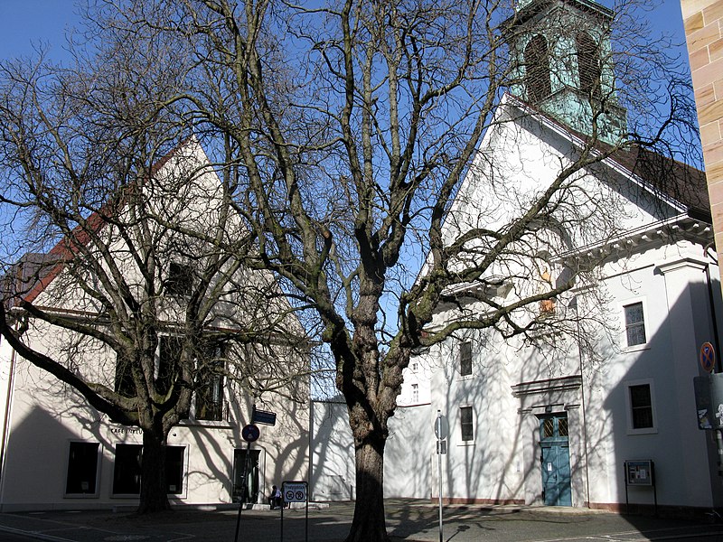 File:Andlau-Haus und Konviktskirche in Freiburg ohne Alban-Stolz-Denkmal.jpg