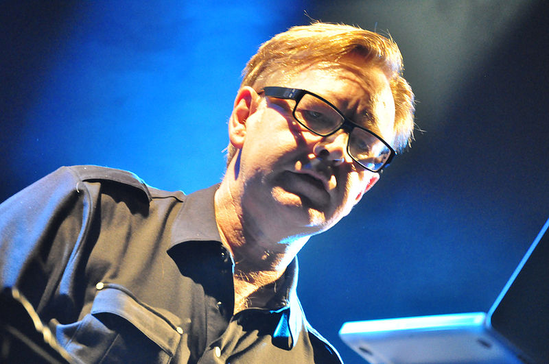 File:Andy Fletcher DJ set @ El Plaza.JPG