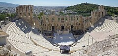 Athen Odeon Herodes Atticus BW 9. 10. 2017 13. 12. 44.jpg