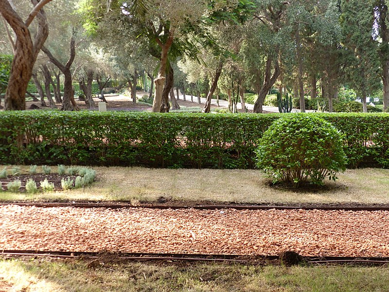 File:Bahá'í World Centre sites in Haifa, Israel, 2017 12.jpg