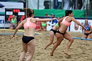 Deutsch: Beachhandball Europameisterschaften 2019 (Beach handball Euro); Tag 5: 6. Juli 2019 – Frauen, Platzierungsspiel für die Ränge 17–20, Nordmazedonien-Slowenien 0:2 (10:13, 9:15) English: Beach handball Euro; Day 5: 6 July 2019 – Placement Match/Cross Match for rank 17–20 Women – North Macedonia-Slovenia 0:2 (10:13, 9:15)